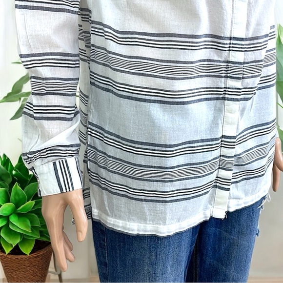 Old Navy Stripe Button Down V Neck Shirt Tunic Top - Picture 7 of 16